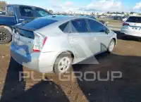 2011 Toyota PRIUS фото