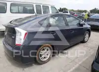 2011 Toyota PRIUS фото