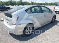 2011 Toyota PRIUS фото