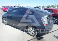 2011 Toyota PRIUS фото