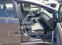 2011 Toyota PRIUS фото