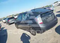 2011 Toyota PRIUS photo