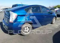 2011 Toyota PRIUS фото