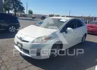 2011 Toyota PRIUS фото