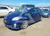 2011 Toyota PRIUS фото