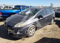 2011 Toyota PRIUS фото