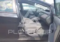 2011 Toyota PRIUS фото