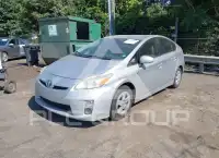 2011 Toyota PRIUS фото