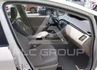 2011 Toyota PRIUS фото