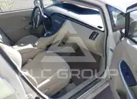 2011 Toyota PRIUS photo