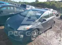 2011 Toyota PRIUS фото