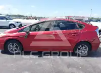 2011 Toyota PRIUS photo