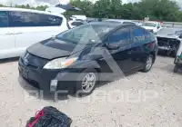 2011 Toyota PRIUS фото