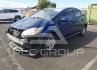 2011 Toyota PRIUS фото