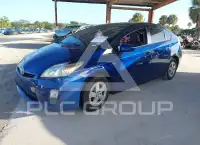 2011 Toyota PRIUS фото