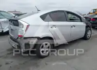 2011 Toyota PRIUS фото
