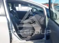 2011 Toyota PRIUS фото