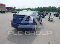 2011 Toyota PRIUS фото