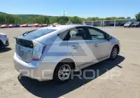 2011 Toyota PRIUS photo