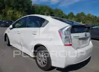 2011 Toyota PRIUS фото