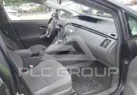 2011 Toyota PRIUS photo