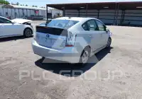 2011 Toyota PRIUS photo