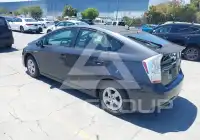 2011 Toyota PRIUS фото