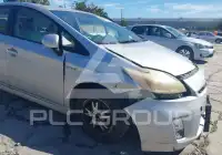 2011 Toyota PRIUS фото