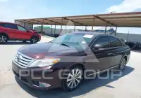 2011 Toyota AVALON фото