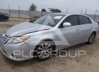 2011 Toyota AVALON фото