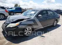 2011 Toyota AVALON фото