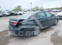 2011 Toyota AVALON фото