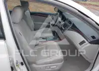 2011 Toyota AVALON photo