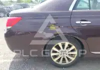 2011 Toyota AVALON photo