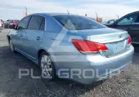 2011 Toyota AVALON photo