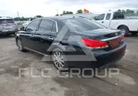 2011 Toyota AVALON photo