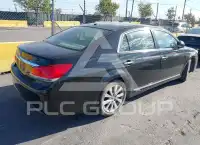 2011 Toyota AVALON фото