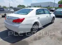 2011 Toyota AVALON фото