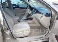 2011 Toyota AVALON фото