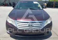 2011 Toyota AVALON фото
