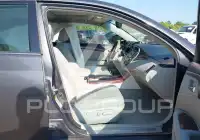 2011 Toyota AVALON фото