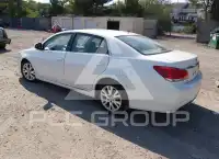 2011 Toyota AVALON photo