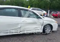 2011 Toyota AVALON фото
