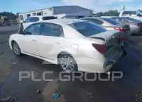 2011 Toyota AVALON photo