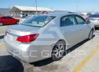 2011 Toyota AVALON фото