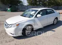 2011 Toyota AVALON photo