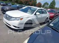 2011 Toyota AVALON фото