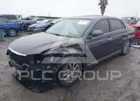 2011 Toyota AVALON фото