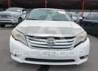 2011 Toyota AVALON photo