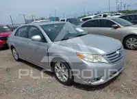 2011 Toyota AVALON photo